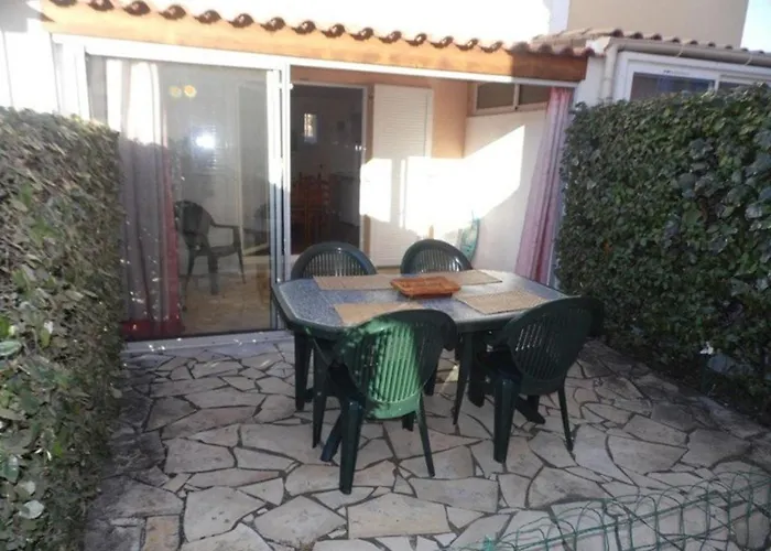 Appartement 4-6 Couchages Avec Piscine, Tennis Et Parking Privé, Proche – - Fr-1-326-532 *